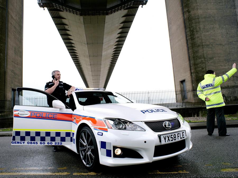  Lexus IS-F Police Car 2008 года  (UK) (фото 4 из 13)